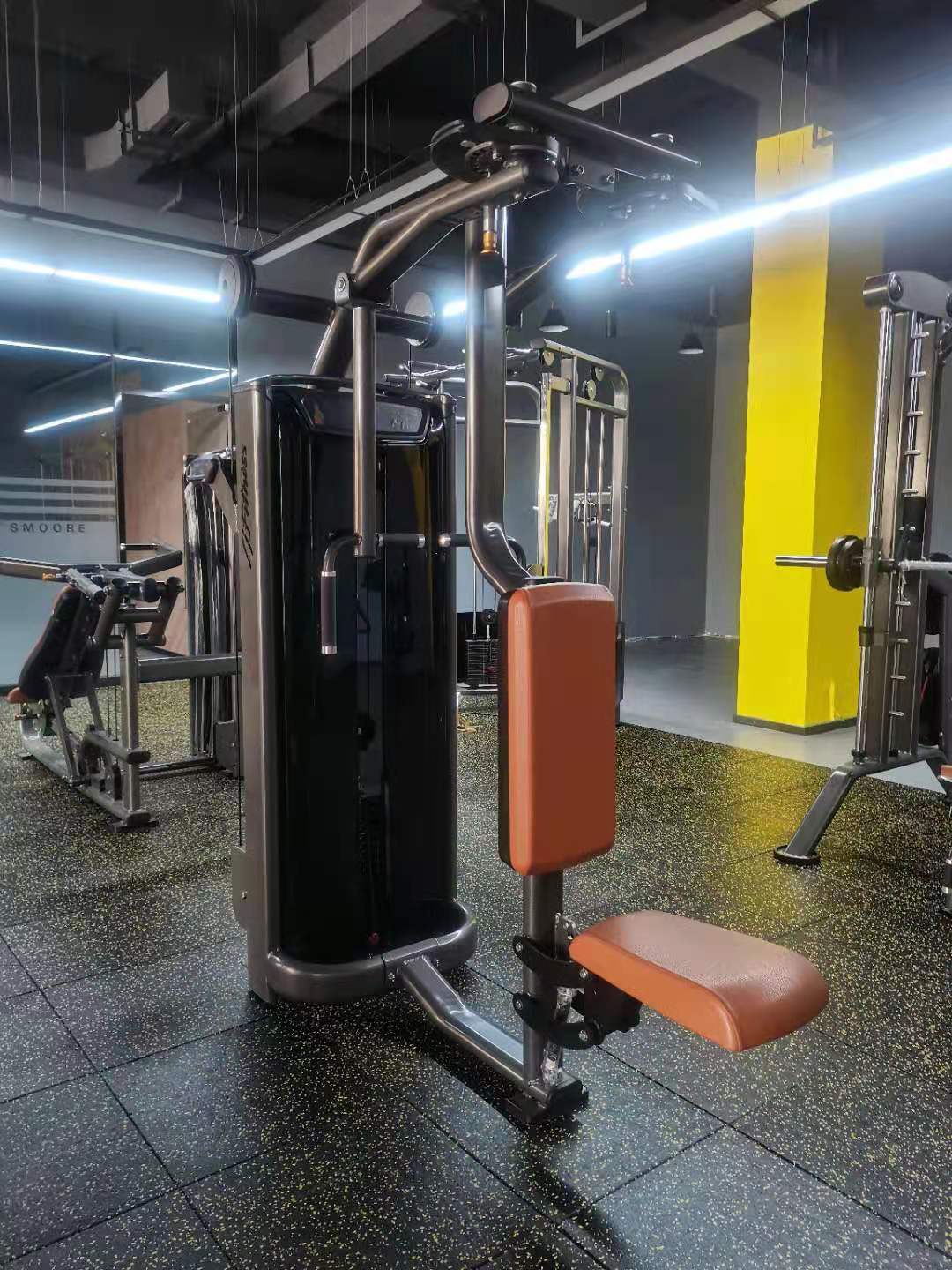 LJ fitness 尼日利亚客户的健身房
